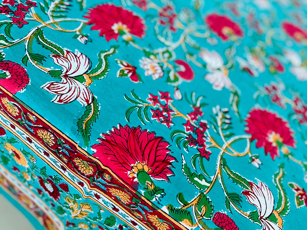 Jade Red Blossom Tablecloth