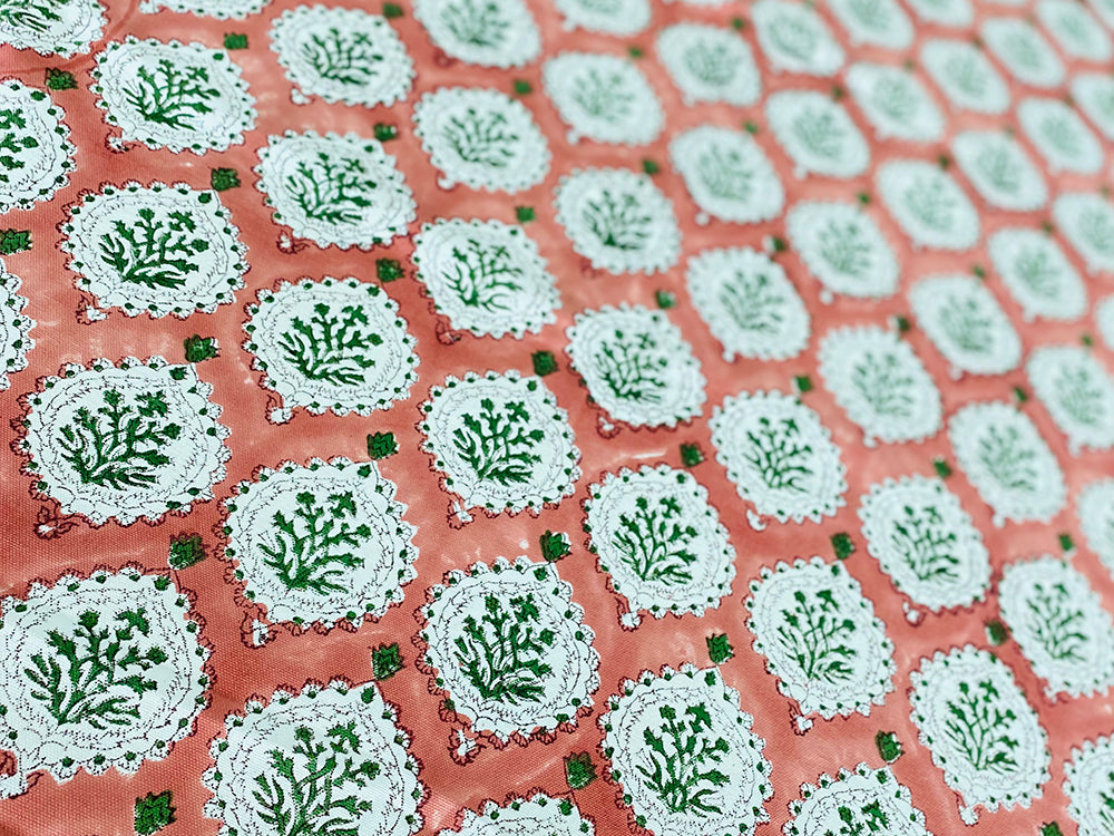 Maroon Green Jaal Tablecloth