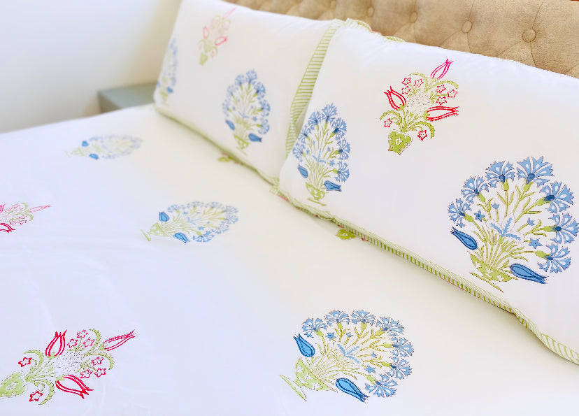 Blue & Pink Floral Queen Bedsheet set
