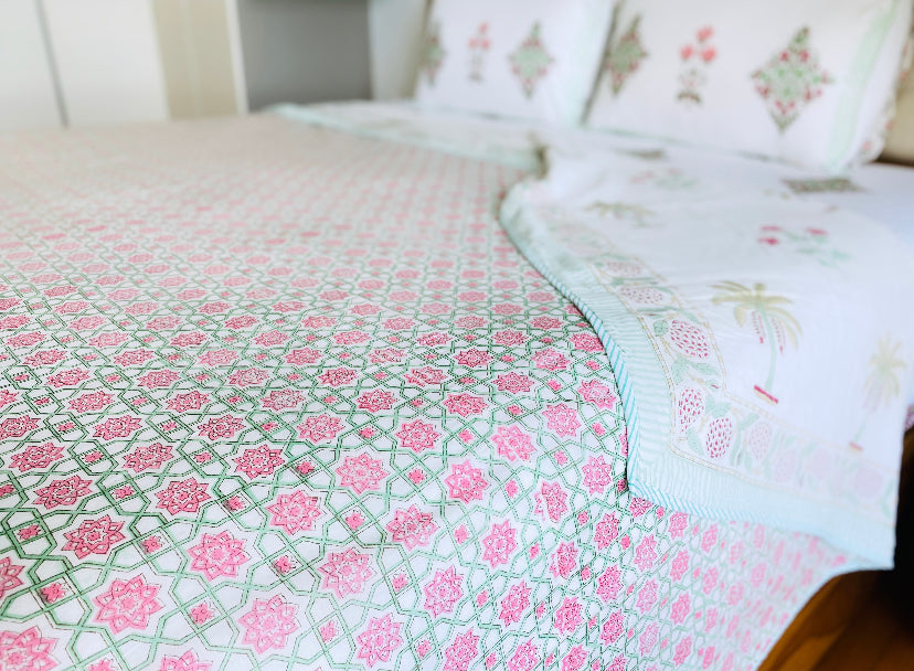 Red Floral & Green Palms Dohar